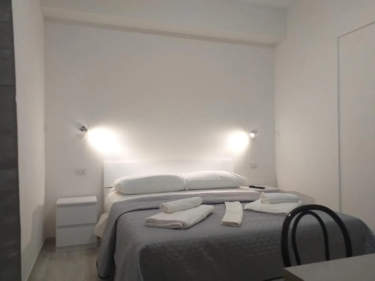 Bernini Self Check-In - Accesso Autonomo Hotel Alghero